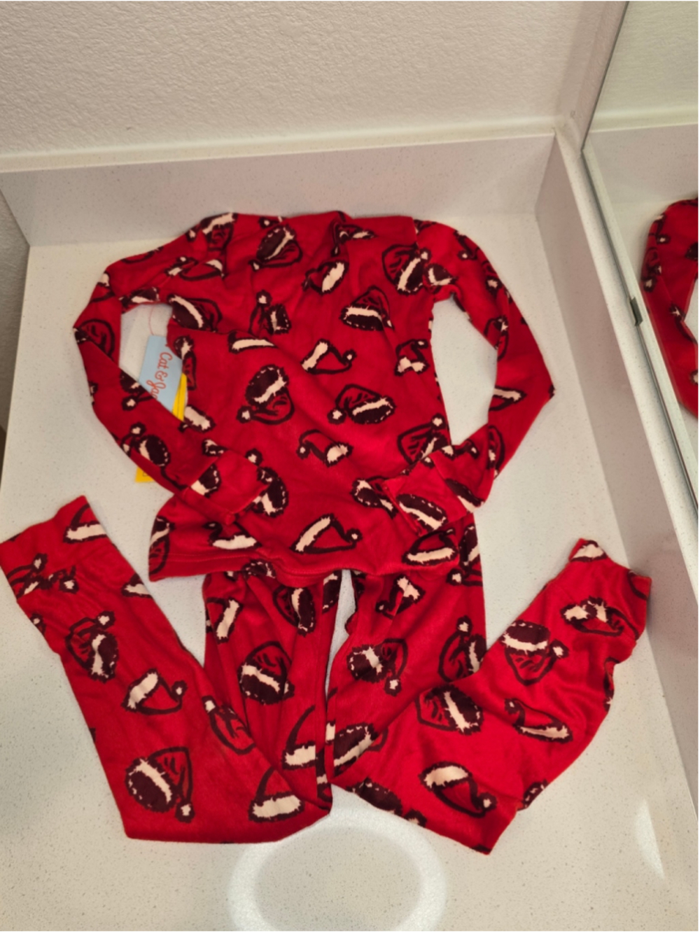 Cat & Jack Santa Hat Pajama Set Red White Size 8